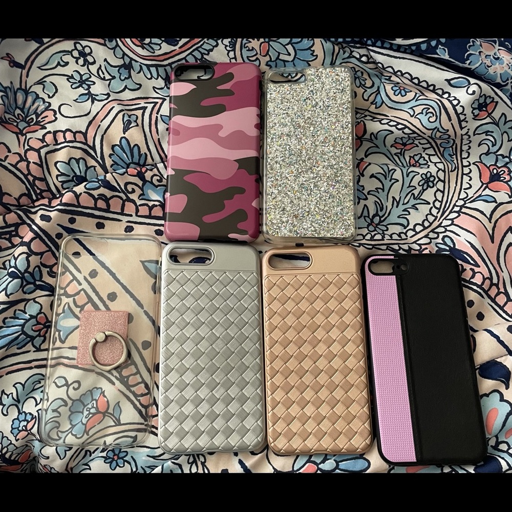 Six iPhone 7 Plus Cases